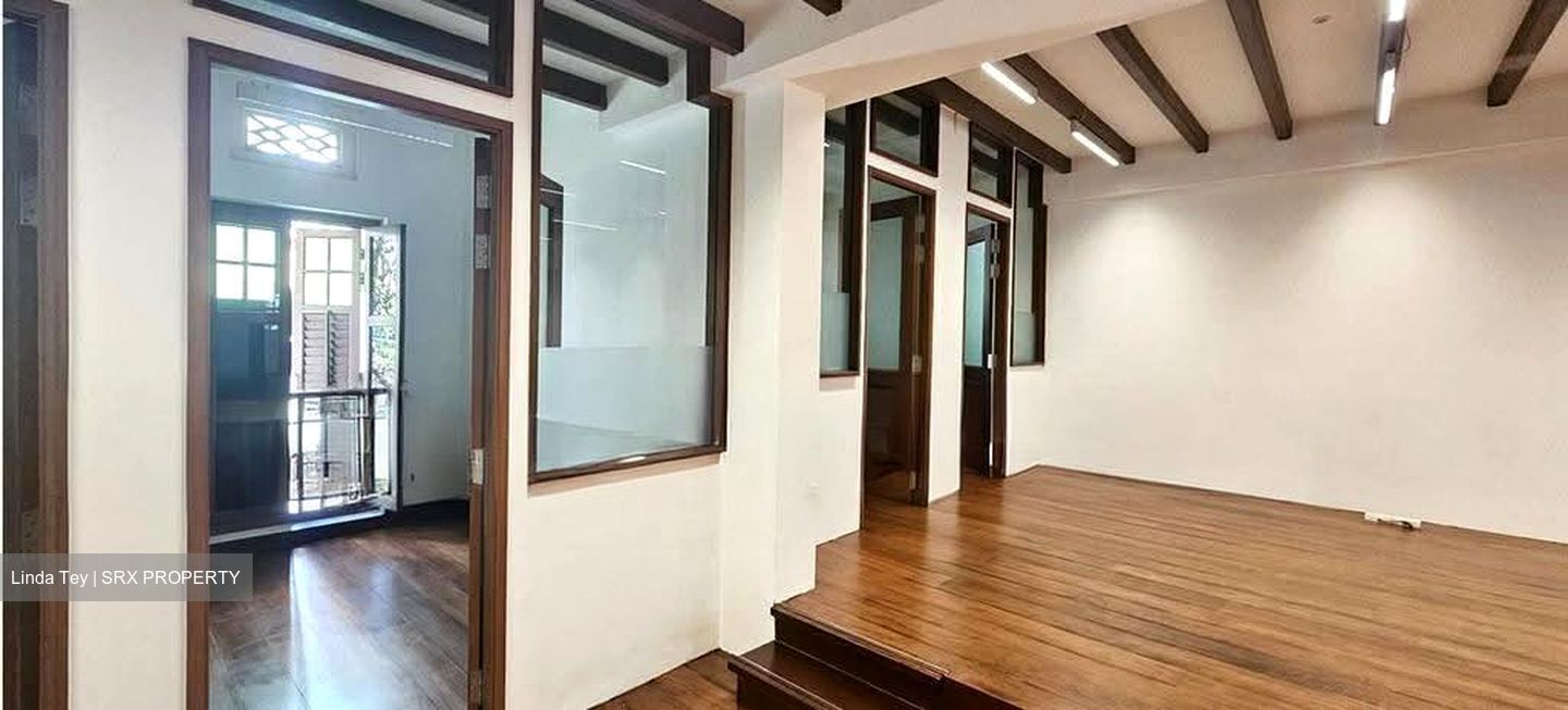 Kreta Ayer Road (D2), Office #629671901